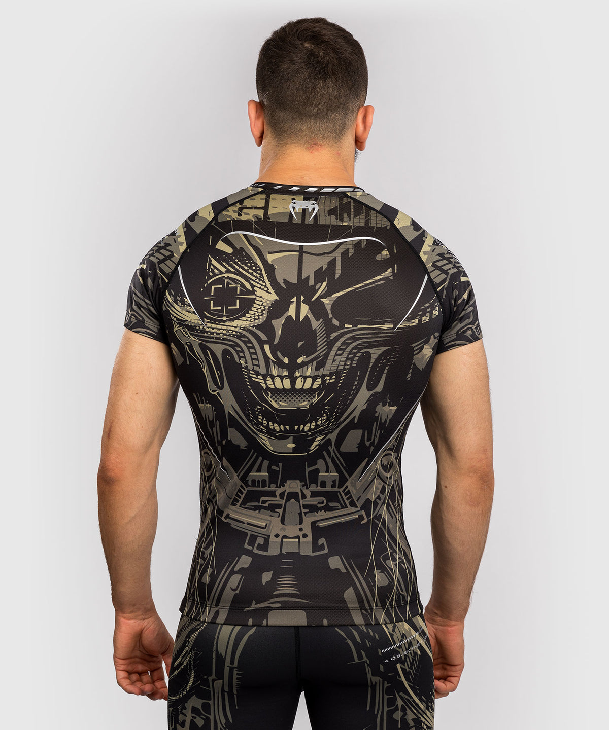 Rashguard à manches courtes Venum Invader - Noir/Sable