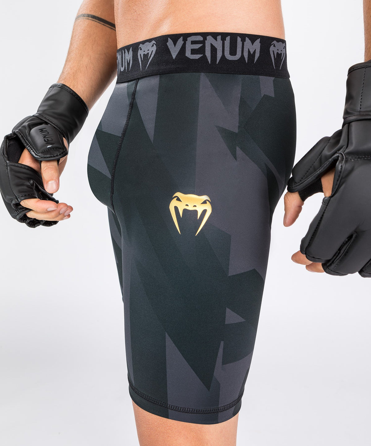 Pantaloncini Vale Tudo Venum Razor - Nero/Oro