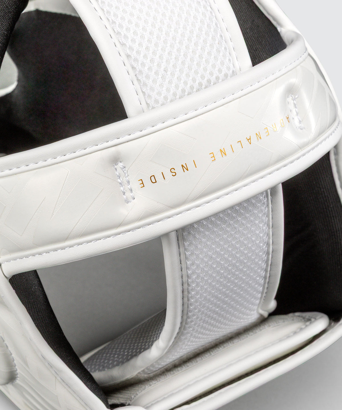 Casque de protection Venum Contender 1.5 - Ivoire/Or