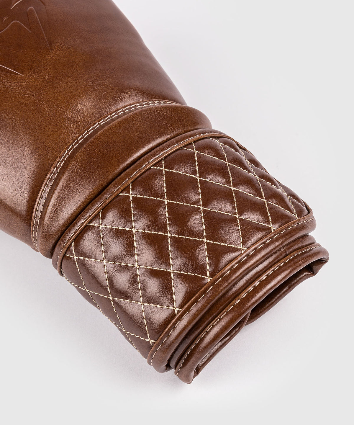 Venum Impact Classic Guantes de Boxeo - Havana Brillante