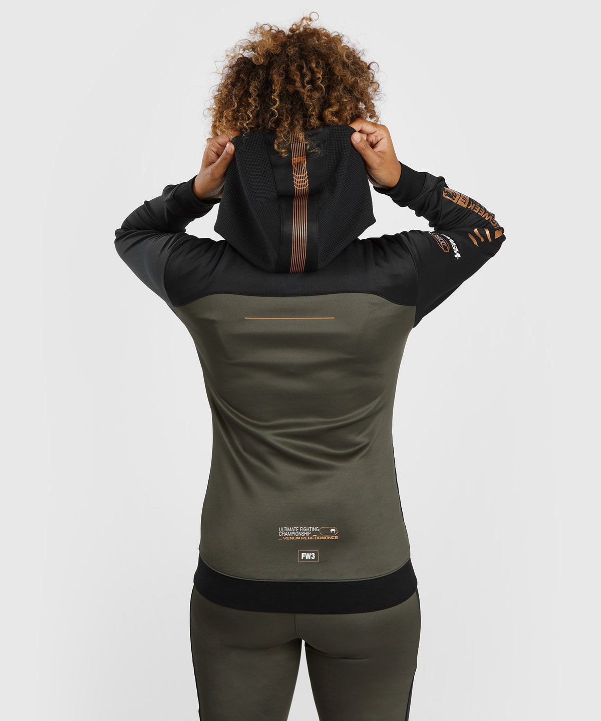 UFC Adrenaline by Venum Fight Week Sudadera con capucha y cremallera para mujer - Caqui/Bronce