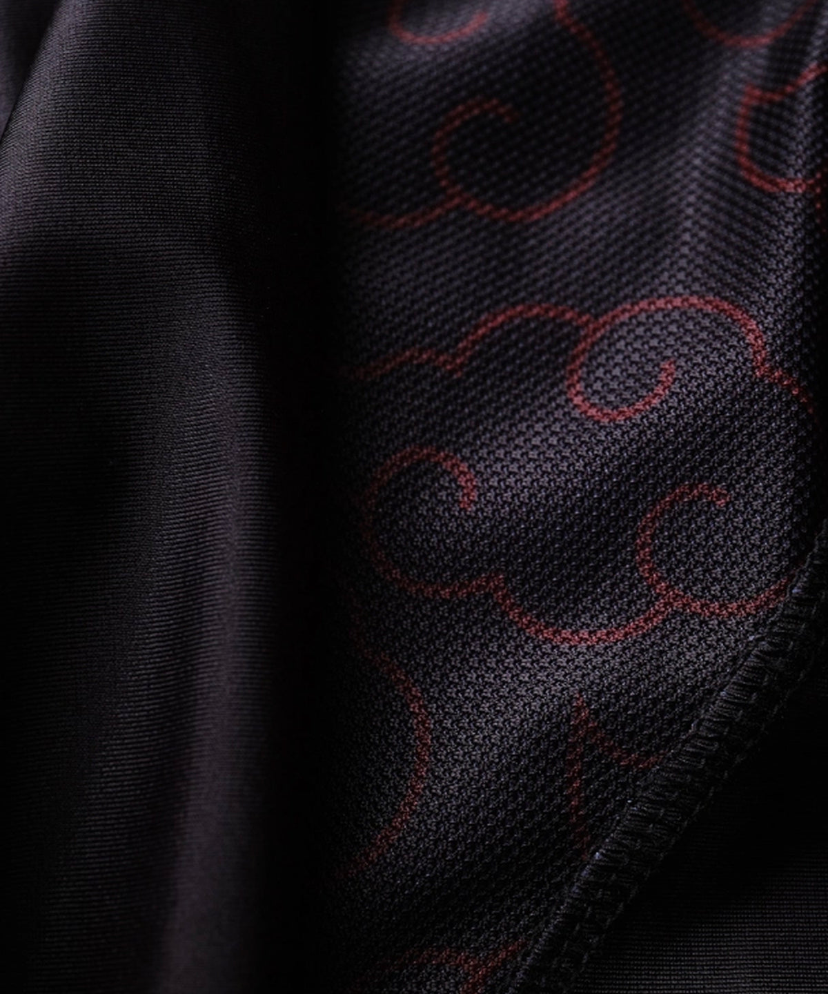 Elion X Naruto Akatsuki Rashguard de Manga Corta - Negro/Rojo