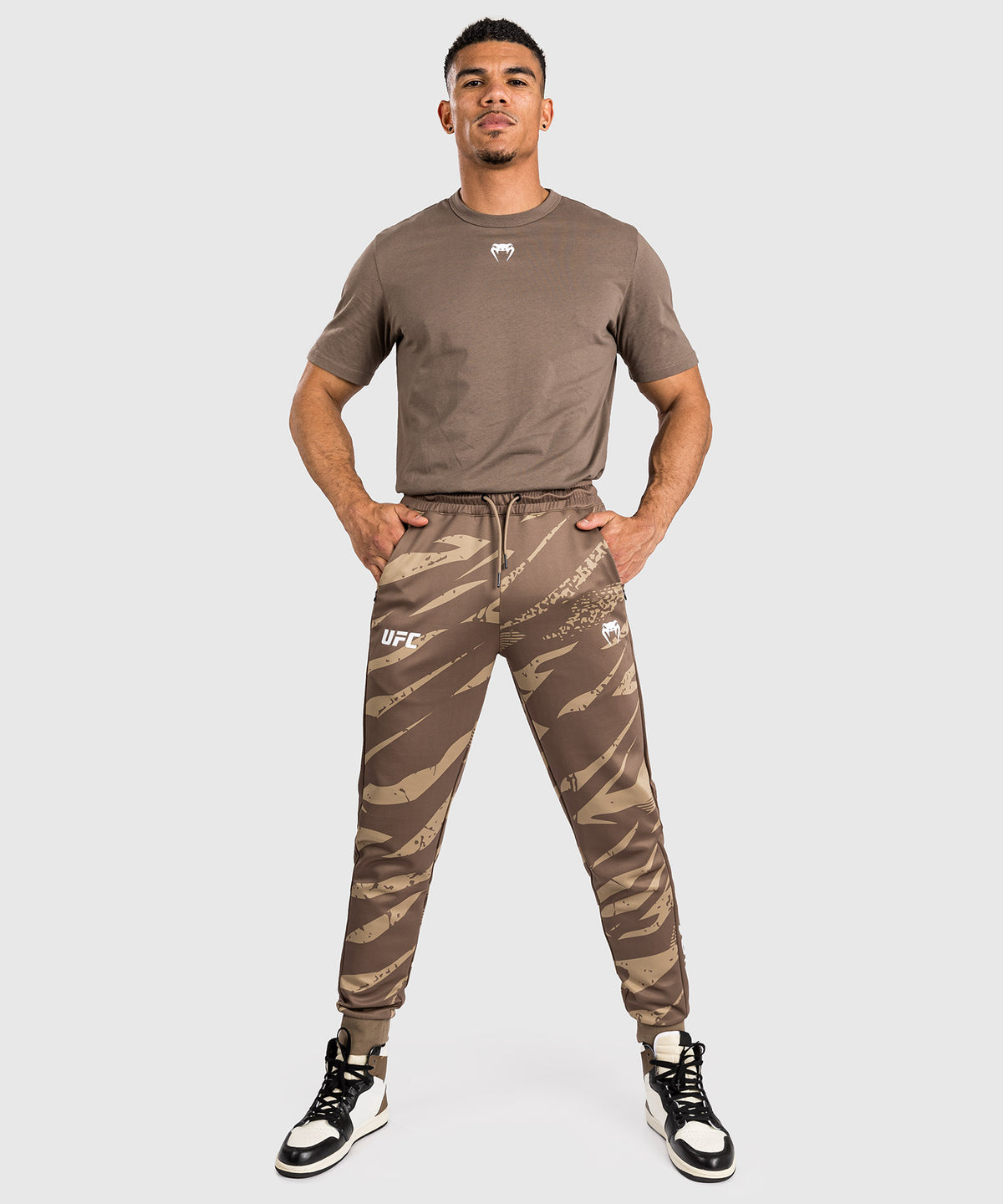 UFC Adrenaline By Venum Fight Week Pantalón de Hombre - Desert Camo