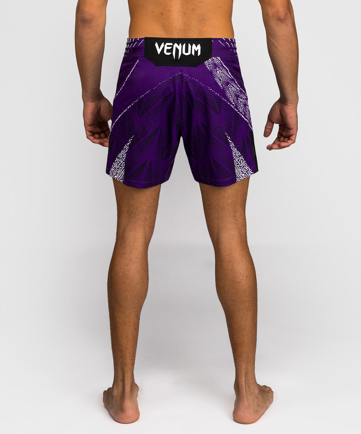 UFC Zenith by Venum Authentic Fight Night Kurze Passform Fight Short Herren - Lila