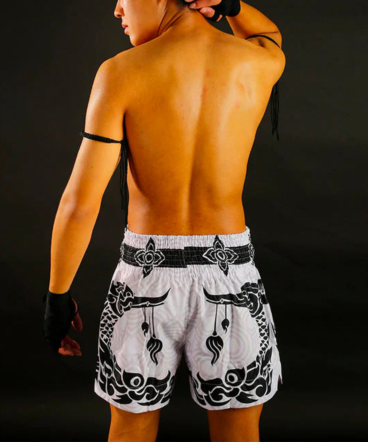 Tuff The Great Hongsa Muay Thai Shorts - Weiß