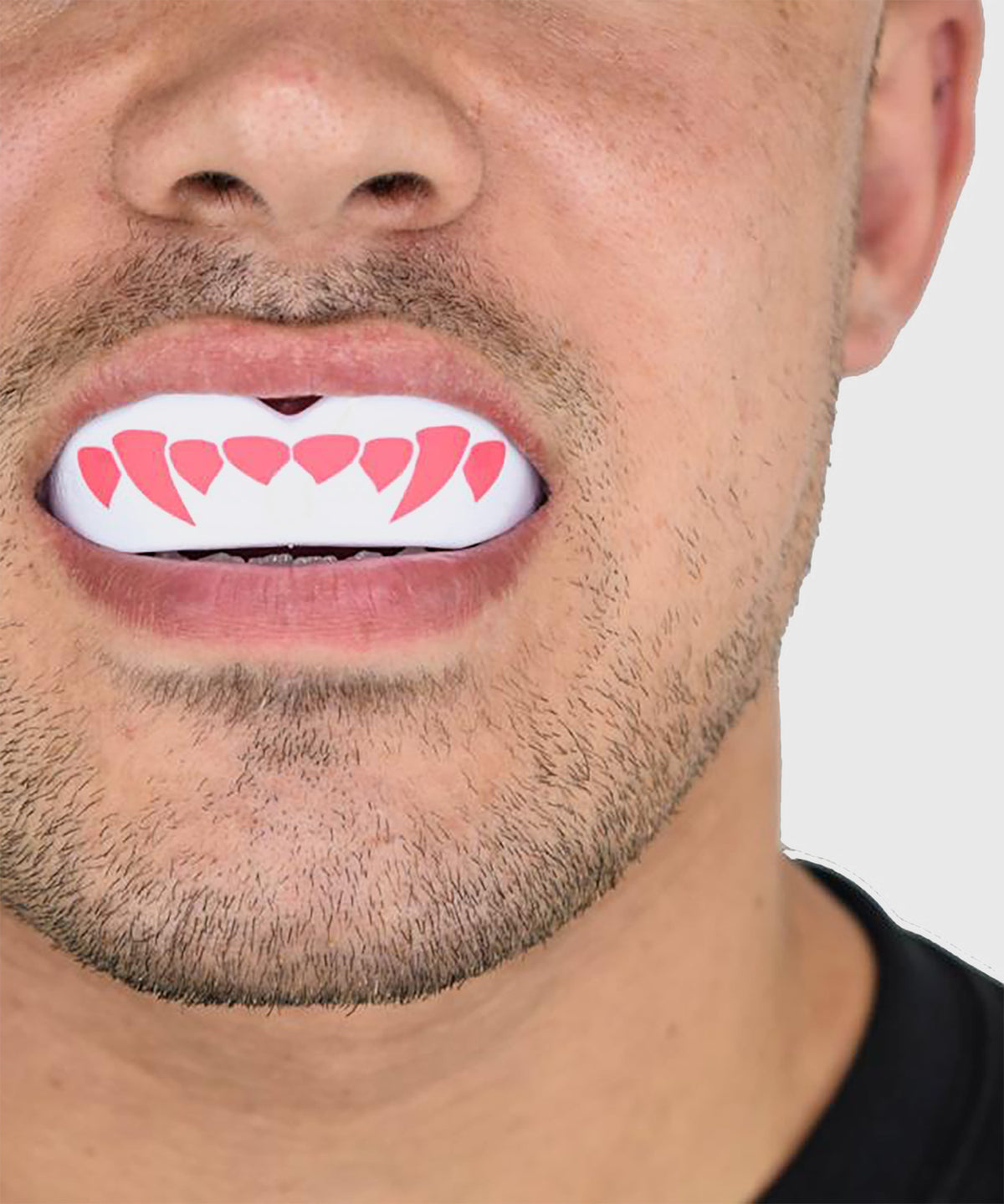 Safejawz Fangz Mouthguard – Adult – White/Pink