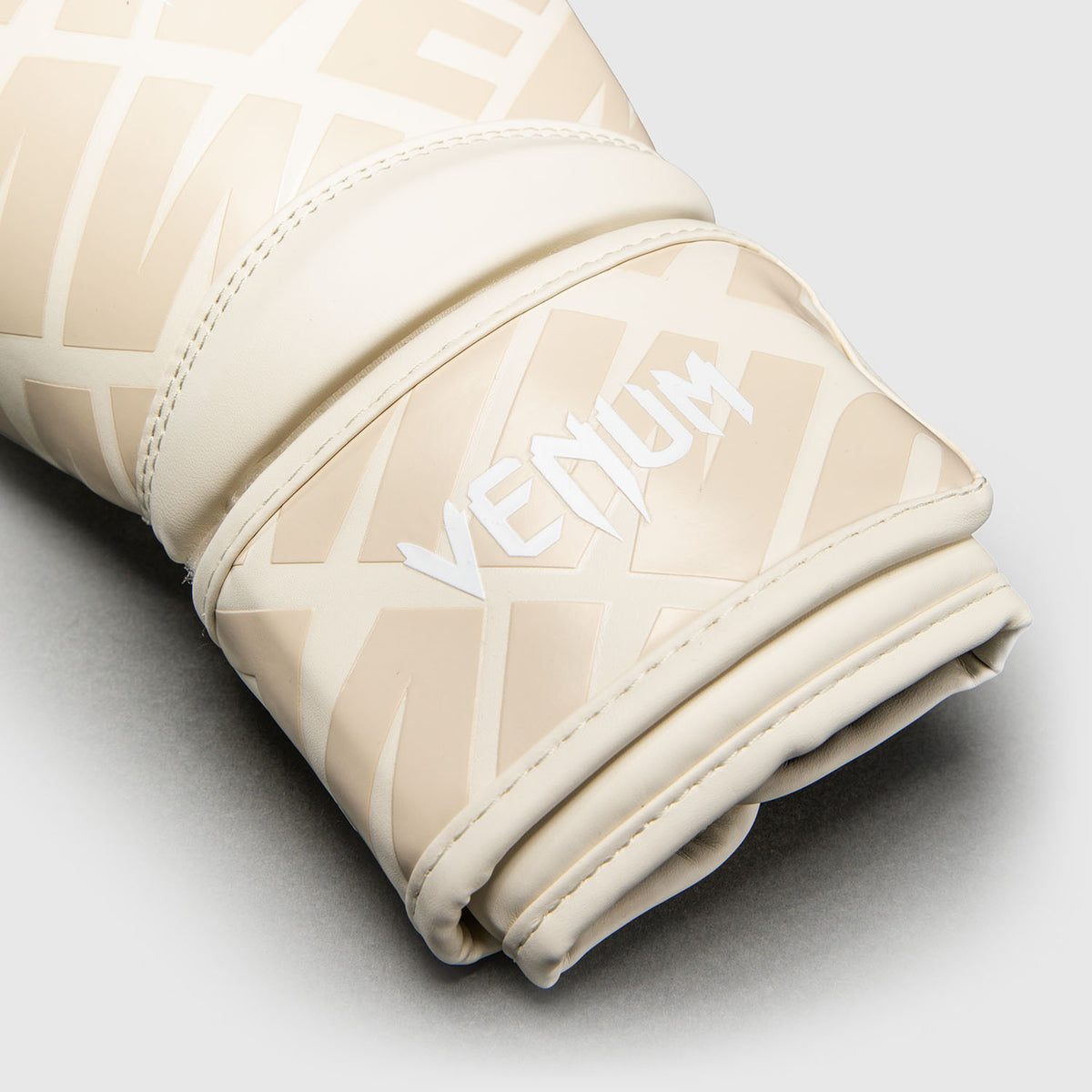 Venum Contender 1.5 XT 3D Boxhandschuhe – Elfenbein