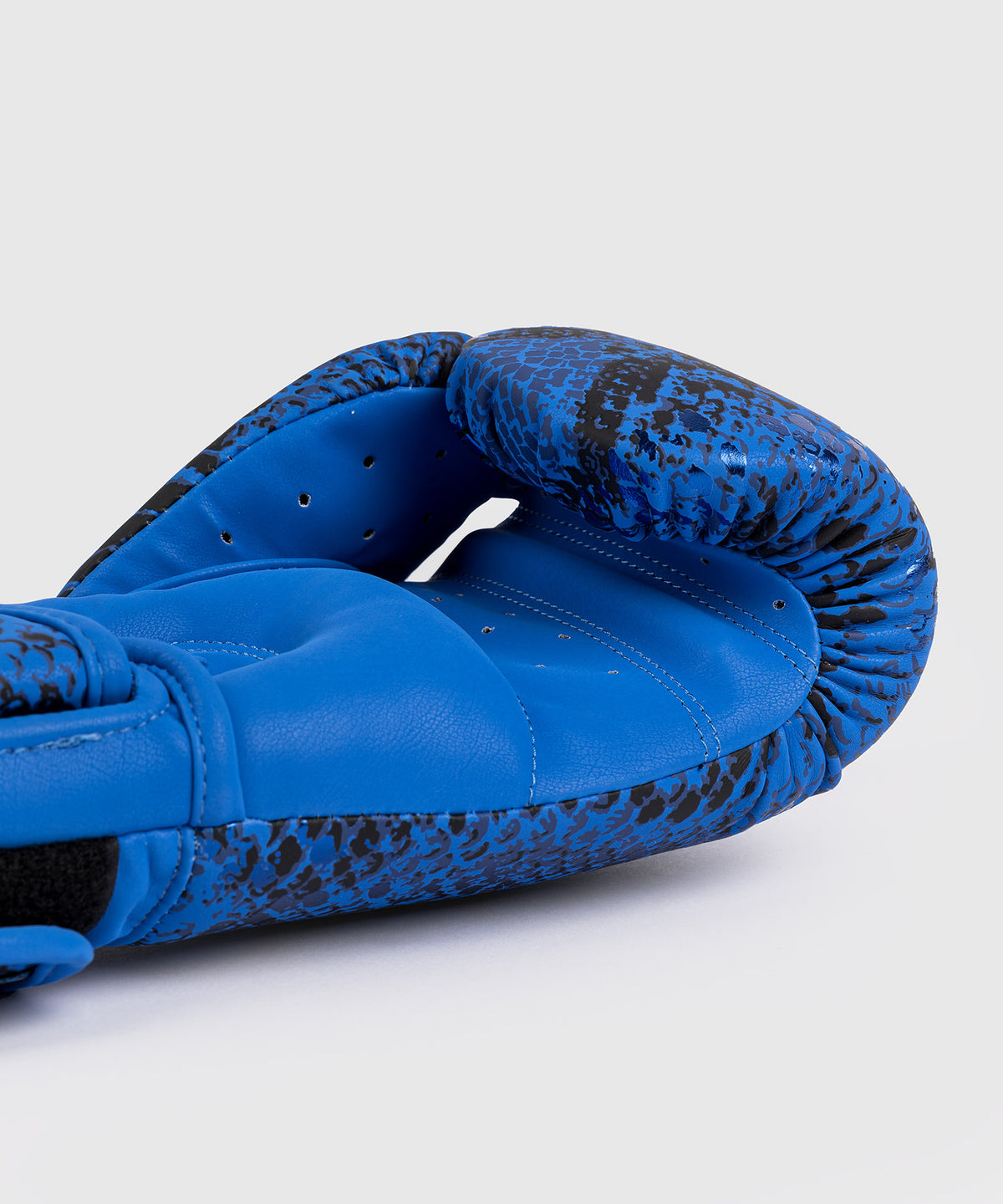 Venum Impact Amazonia Boxhandschuhe - Ultramarinblau