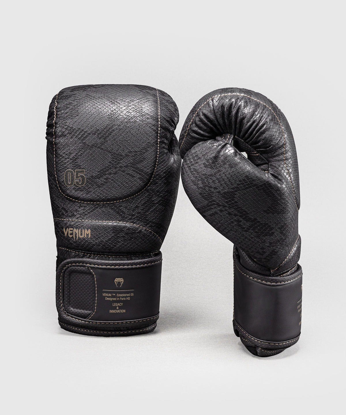 Venum Impact Evo Scales Guantes de Boxeo – Gris Oscuro