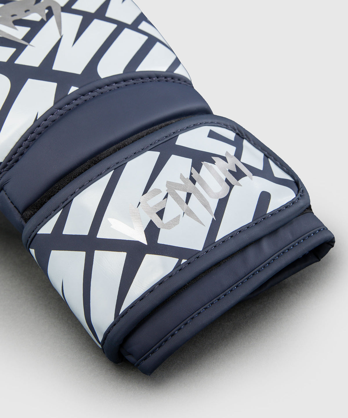 Venum Contender 1.5XT Guantes de Boxeo - Azul Marino/Blanco Hueso