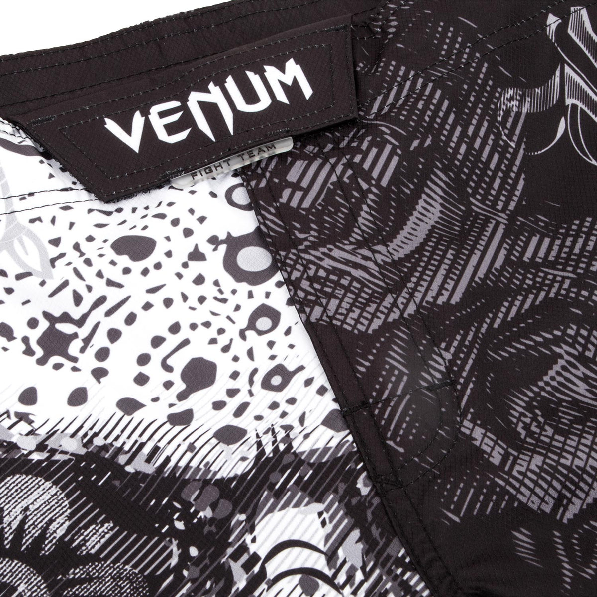 Fightshort Venum Santa Muerte 3.0 - Black/White
