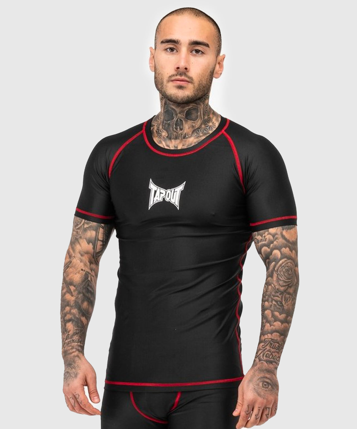 Tapout Functional Short Sleeve Slim Fit Rashguard