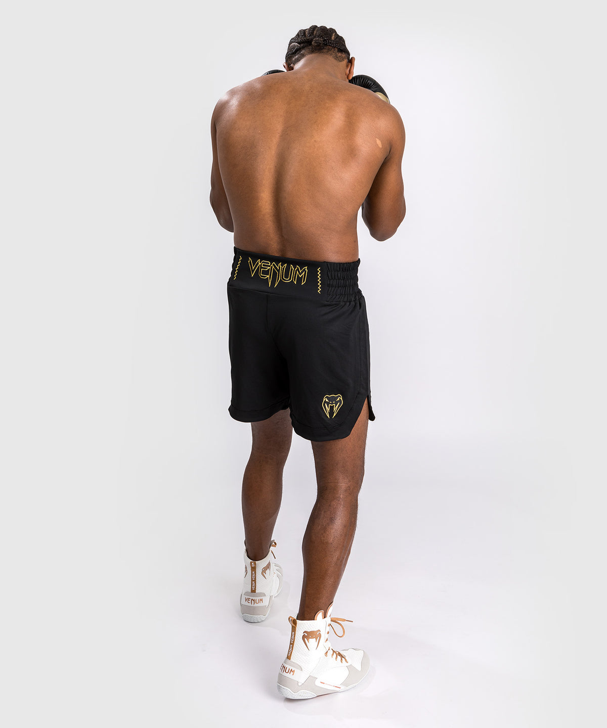Venum Classic Short de Boxeo - Negro/Dorado