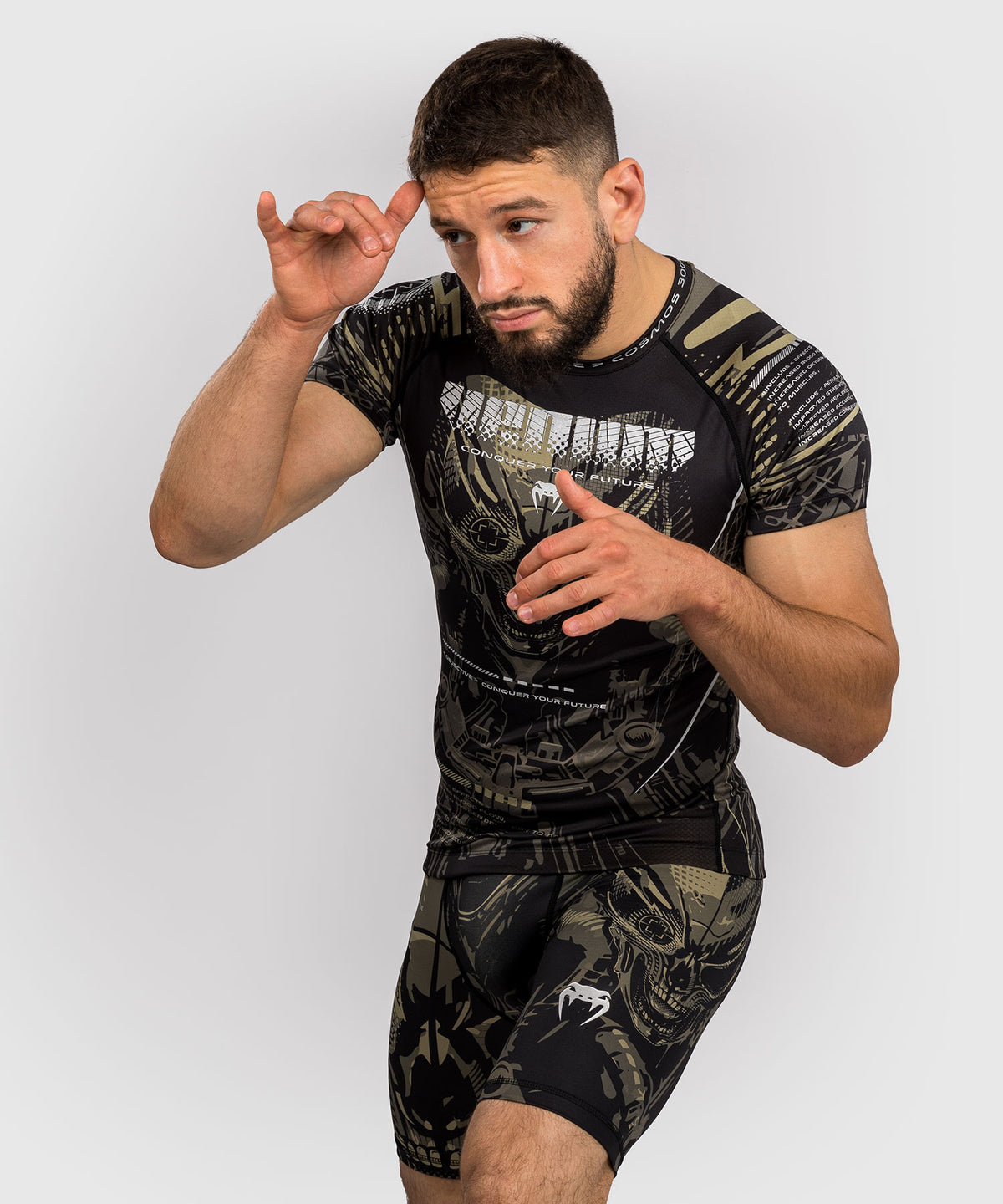 Rashguard à manches courtes Venum Invader - Noir/Sable