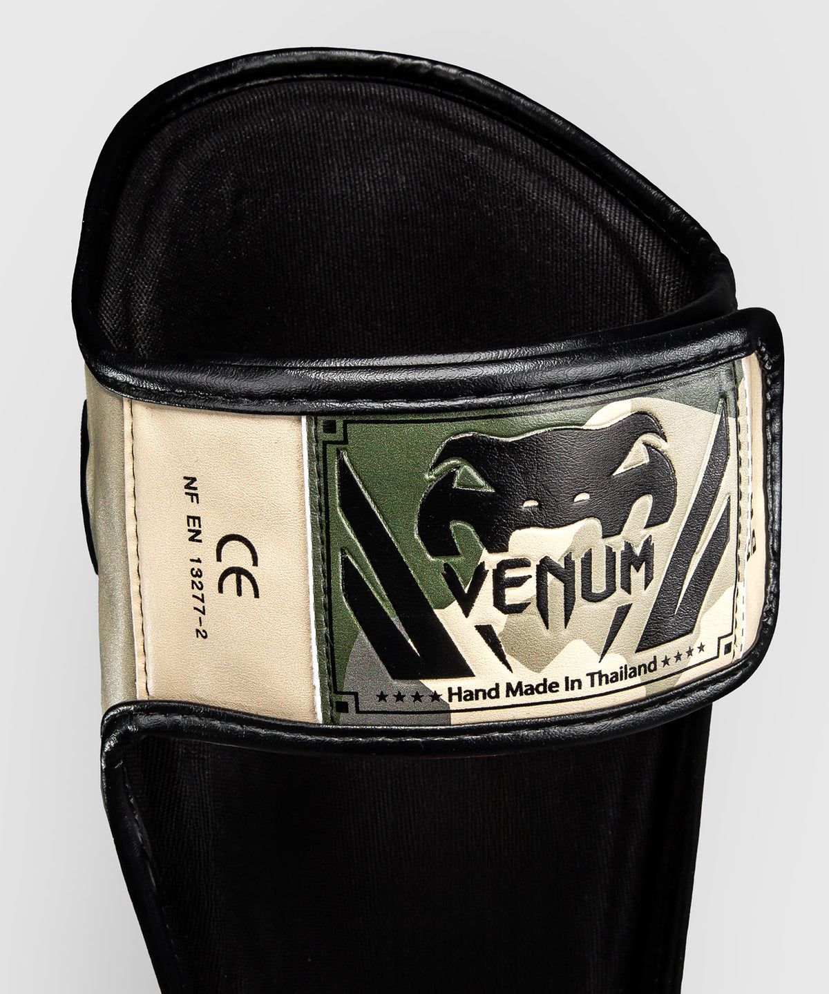 Venum Elite Schienbeinschoner - Khaki/Cremeweiß
