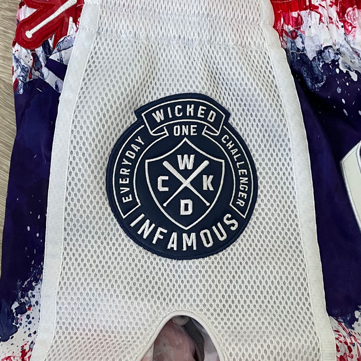 Wicked One Glorious Muay Thai Shorts - Weiß
