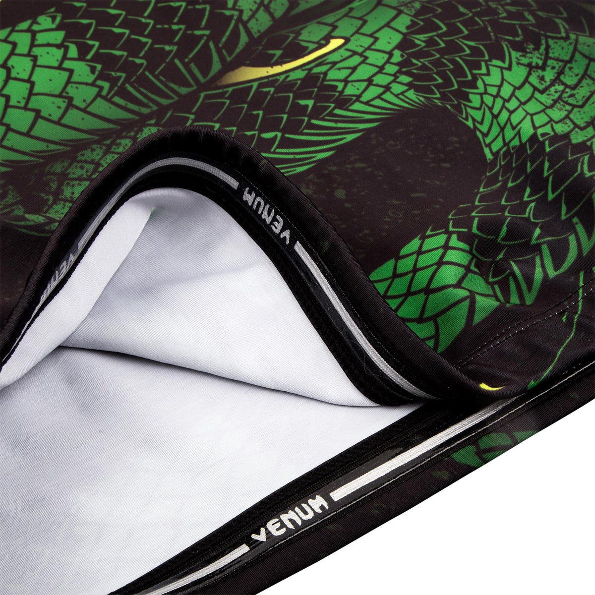 Venum Green Viper Rashguard - Long Sleeves - Black/Green