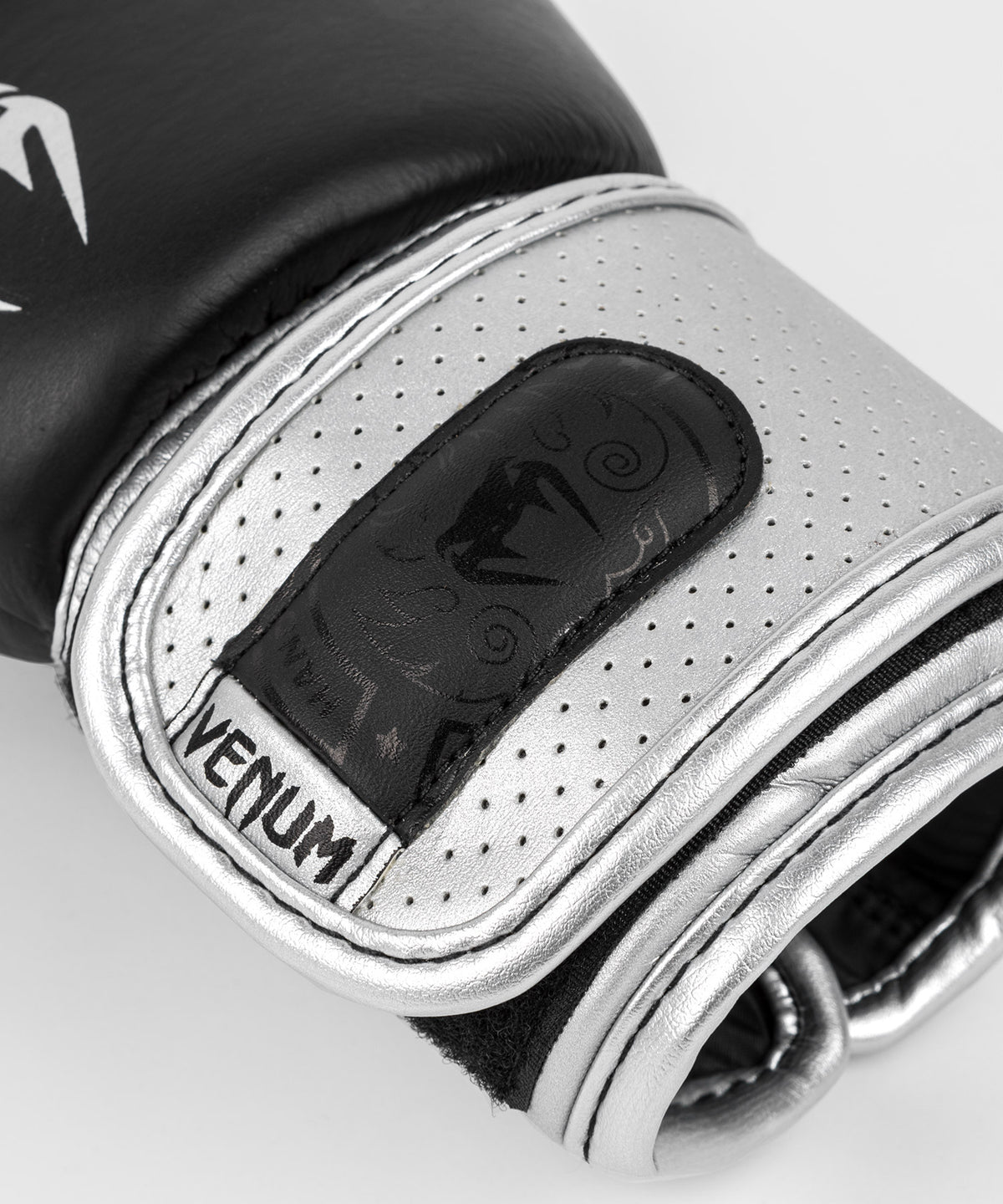 Venum Power 2.0 Boxhandschuhe - Schwarz/Gold