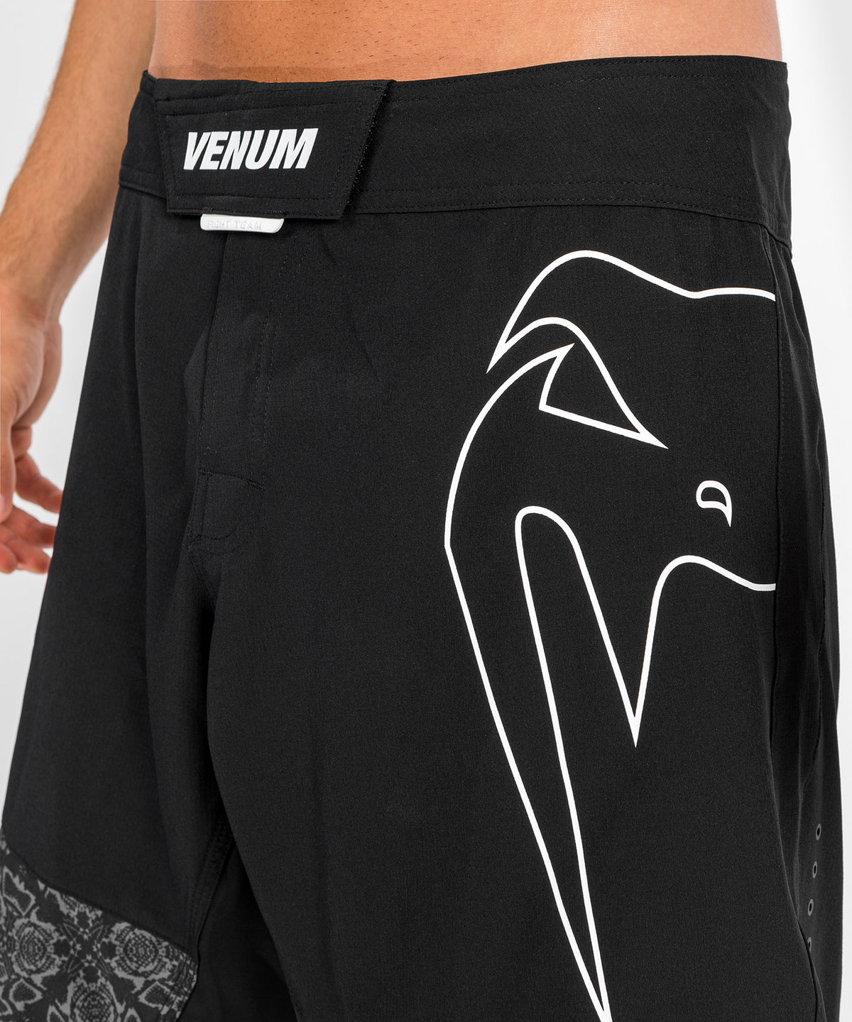Short de MMA Light 4.0 Venum- Noir/Blanc