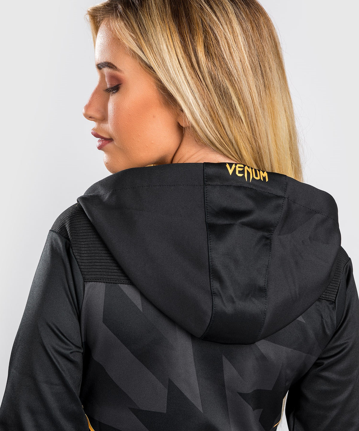 Sweatshirt à Capuche Venum Razor - Pour Femmes - Noir/Or