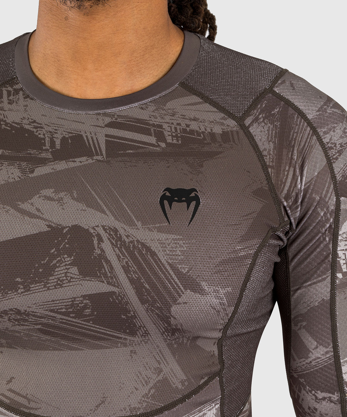 Venum Electron 3.0 Rashguard a maniche longhe - Sabbia