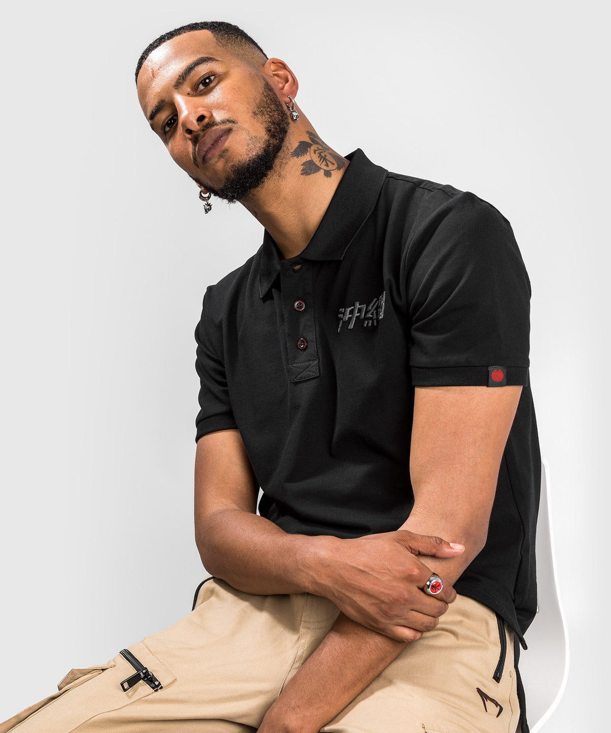 Venum Okinawa 3.0 Polo-Shirt - Schwarz/Rot