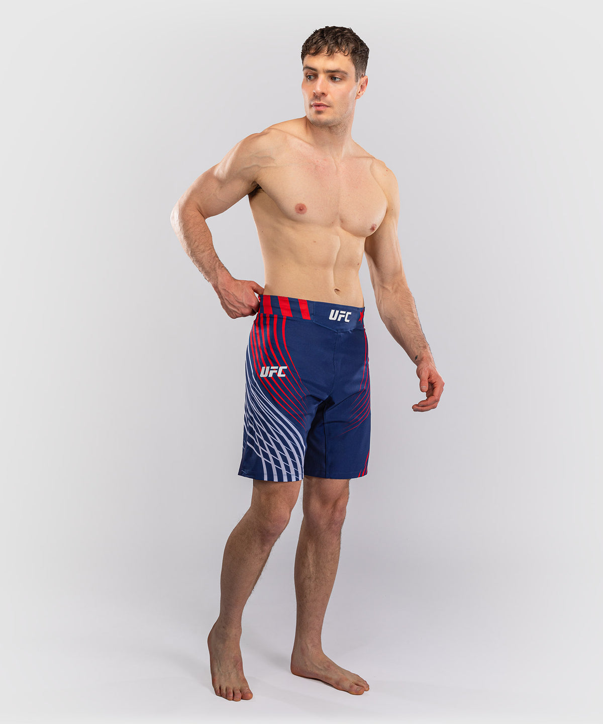 Official UFC Freedom 250 by Venum Authentic Fight Night Fight Shorts de ajuste largo para hombre - Azul