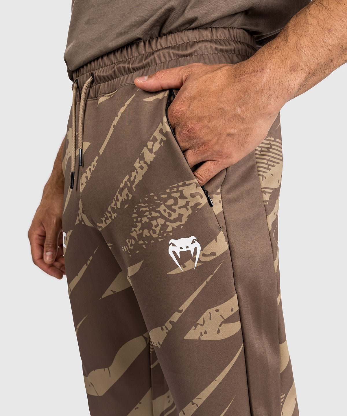 UFC Adrenaline By Venum Fight Week Pantalón de Hombre - Desert Camo