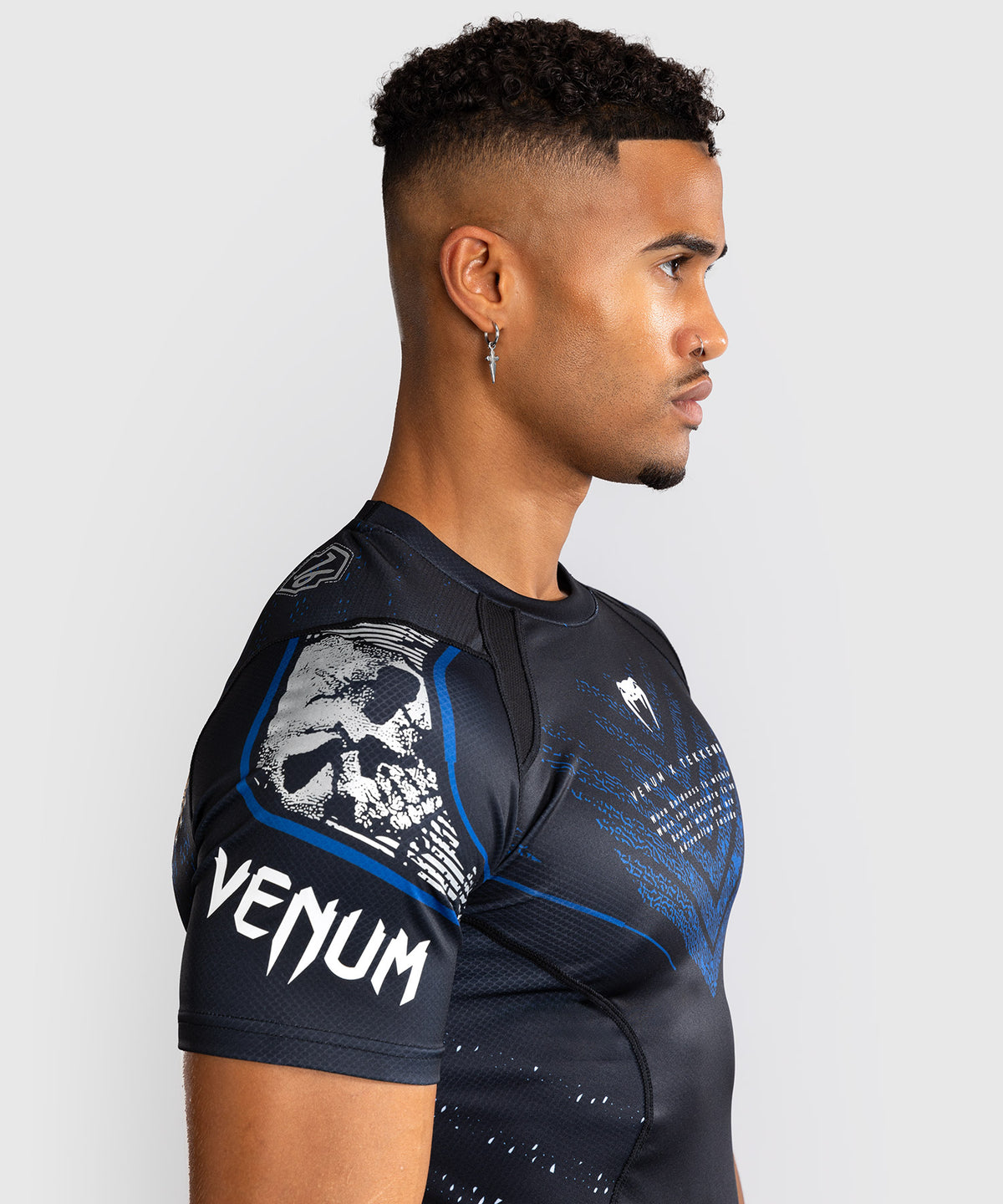 Venum x TEKKEN 8 - Paul Phoenix Rashguard a maniche Corte - Nero/Blu