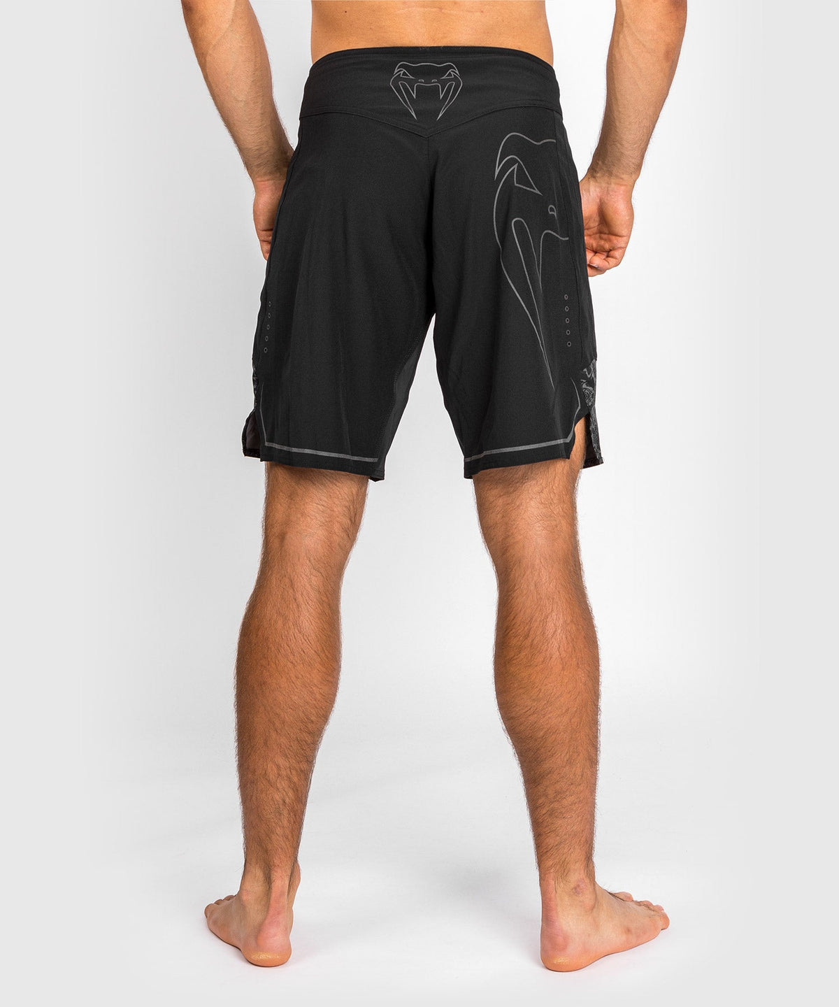 Short de MMA Réfléchissant Light 4.0 Venum - Noir/Noir