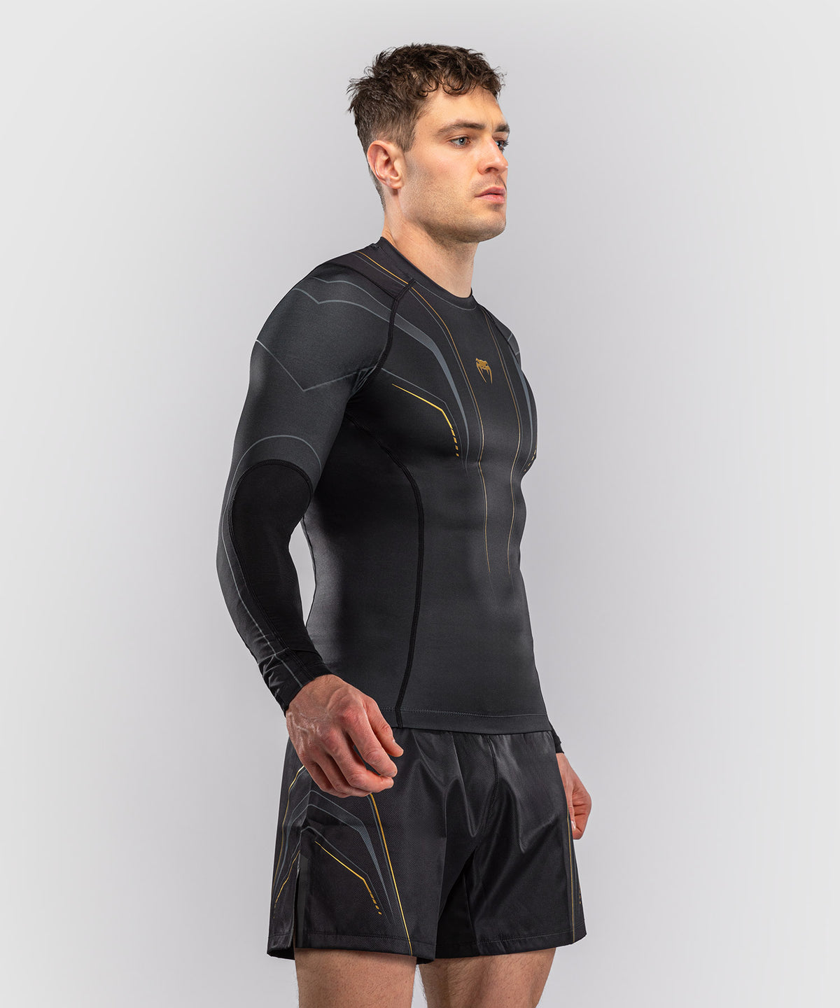 Venum Streamline Rashguard Manga Larga – Negro/Oro
