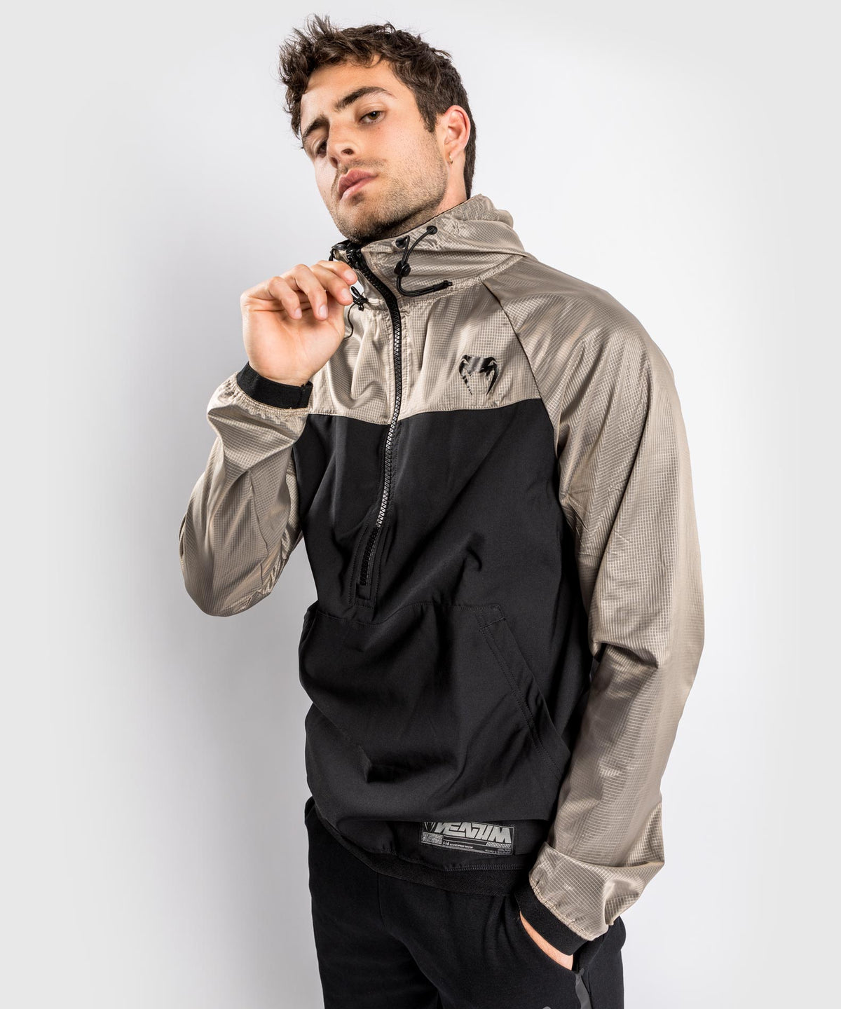 Venum Laser XT Hoodie - Scwharz/Sand