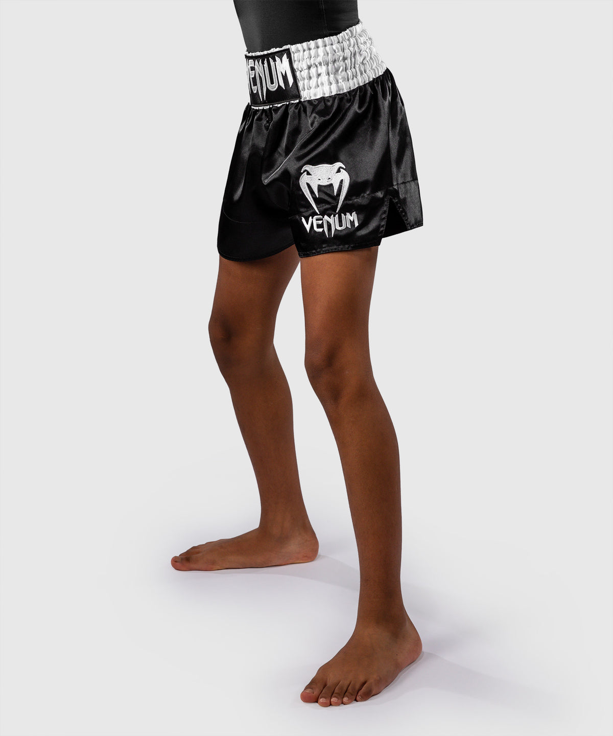 Venum Classic Pantaloncini Muay Thaï per bambini – Nero/Bianco