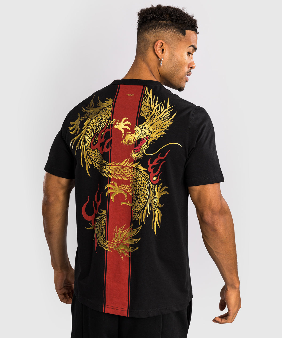 Venum x TEKKEN 8 - Marshall Law T-Shirt - Schwarz/Rot/Gold