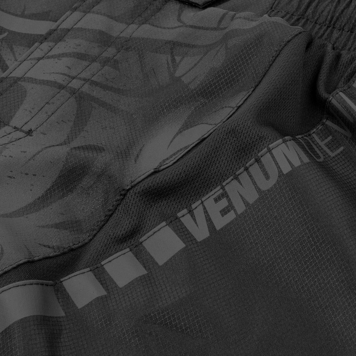 Pantalones MMA Venum Devil - Negro/Negro