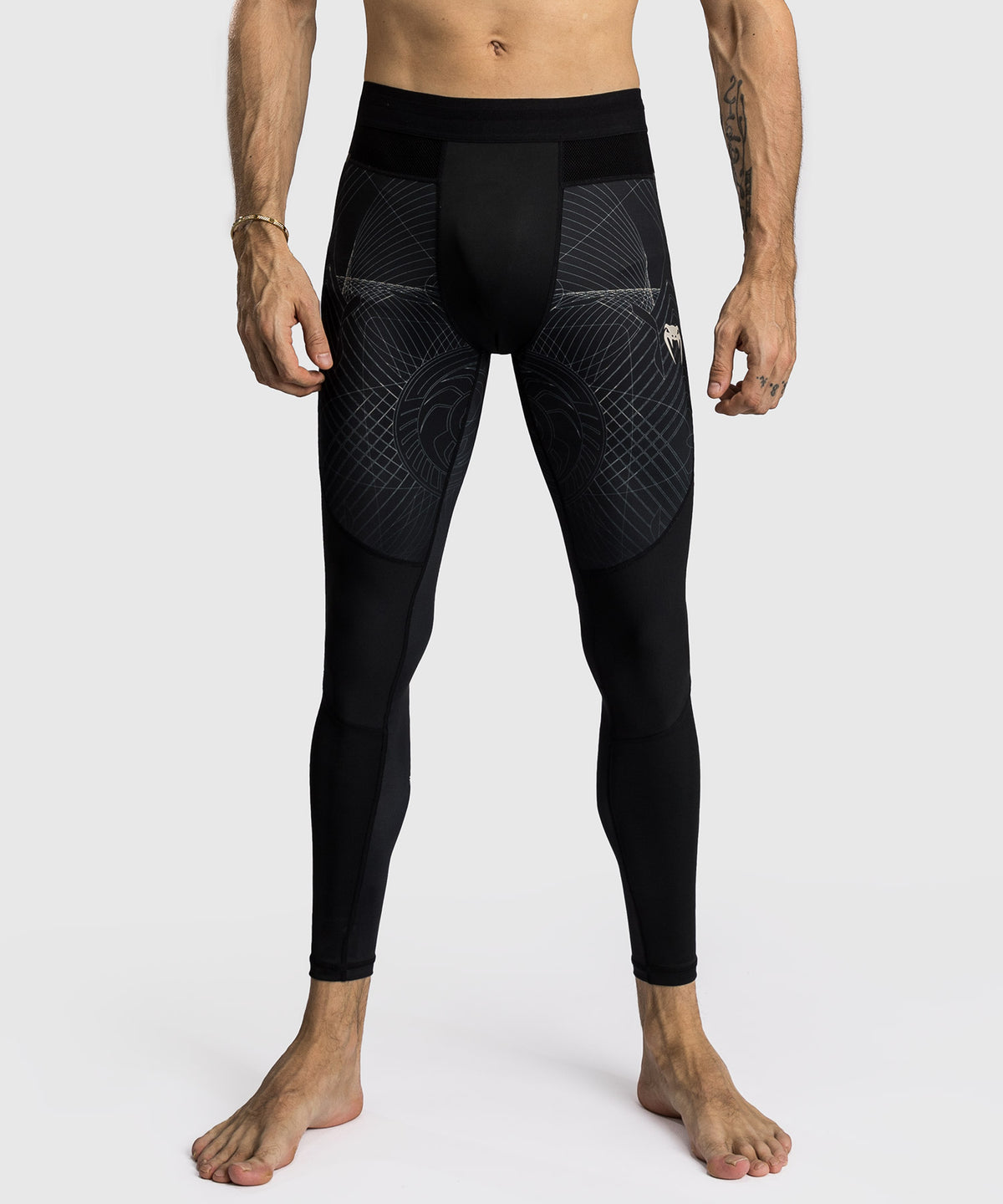 Venum G-Fit Air Spats para Hombre - Negro Profundo/Arena del desierto