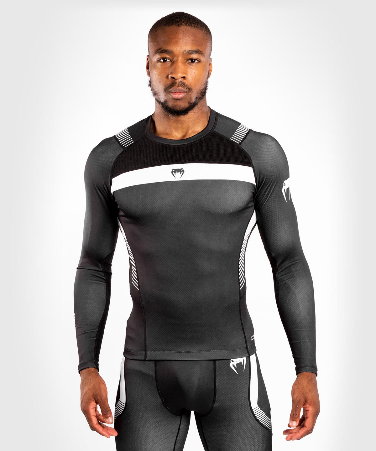 Venum NoGi 3.0 Compression T-Shirt - Long Sleeve - Black/White