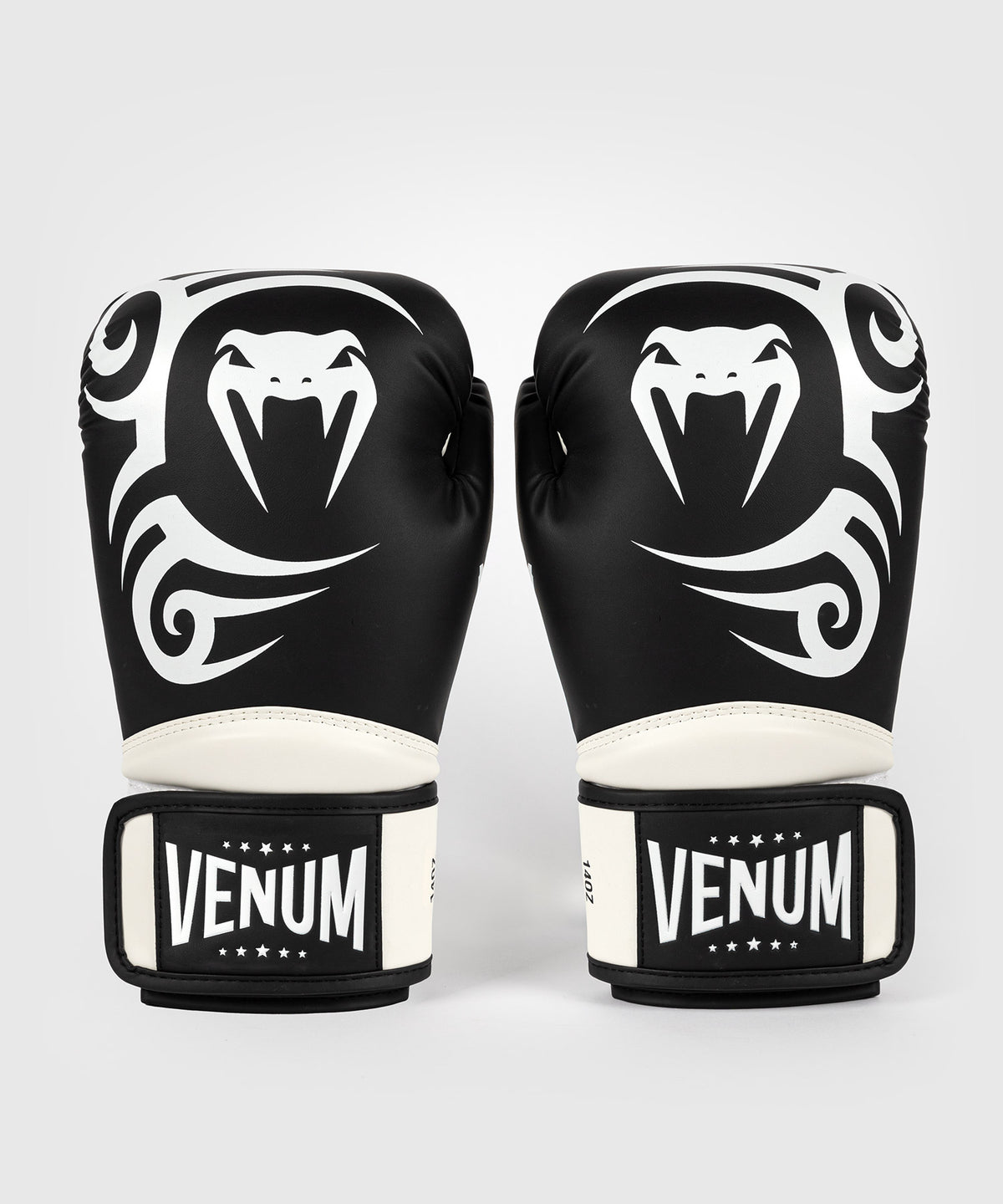 Venum Giant 2.0 Mike Tyson Pro Boxhandschuhe - Tiefschwarz/Optisch Weiß