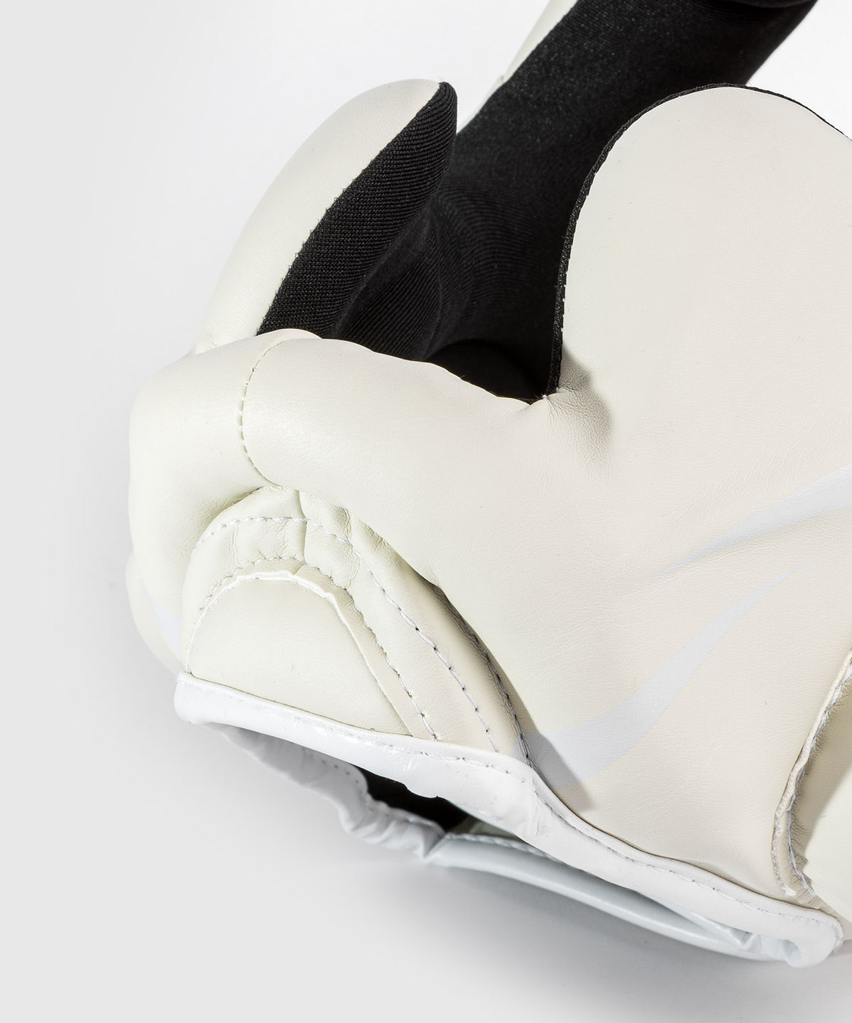 Venum Elite Casco de Protección – Blanco/Blanco