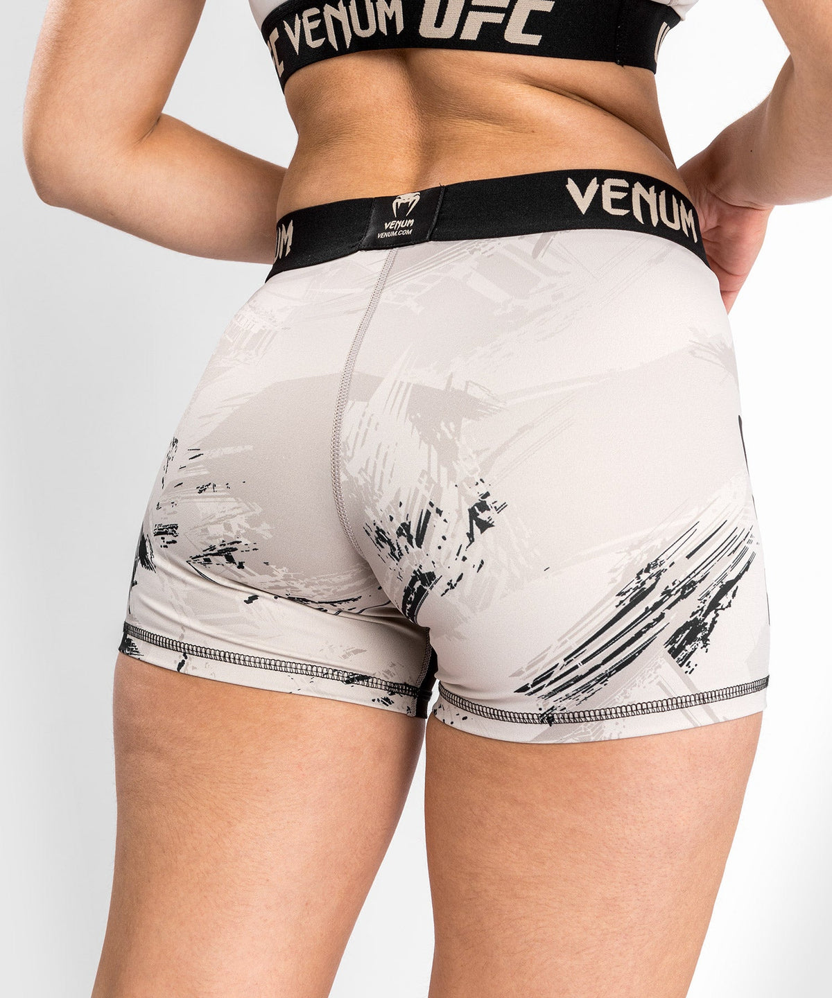 Short de compression UFC Venum Authentic Fight Week 2.0 - pour Femmes - Sable/Noir