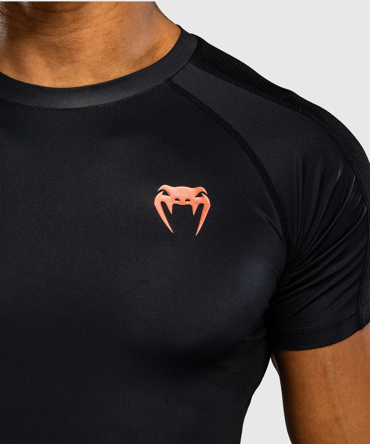 Venum Thunder Dragon Kurzarm Rashguard  – Schwarz/Grau/Kupfer