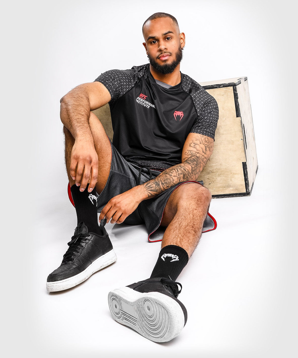 T-Shirt Dry Tech UFC Venum Performance Institute - Noir/Rouge