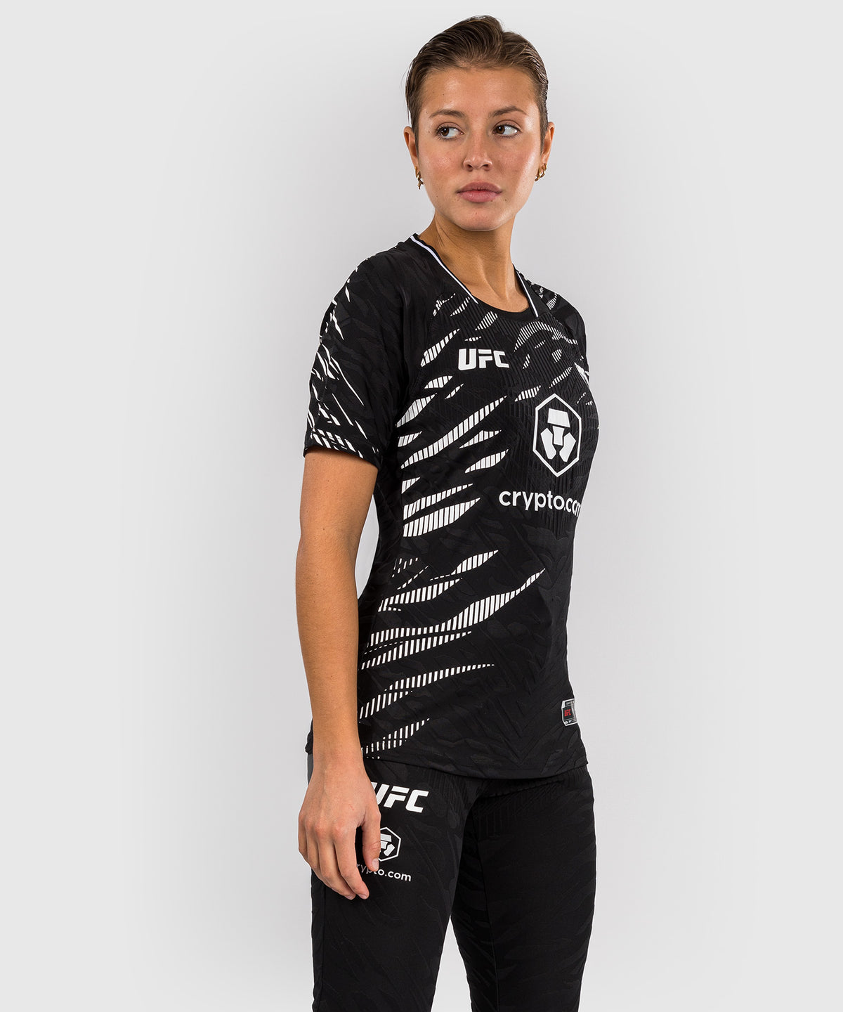 UFC Fusion by Venum Authentic Fight Night Women’s Walkout Jersey - Black
