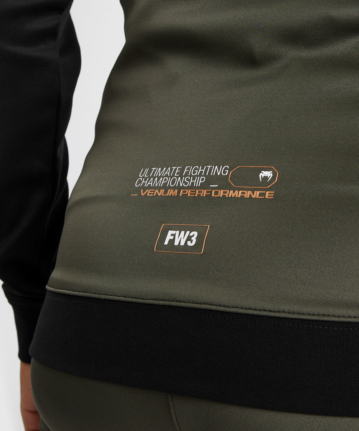 UFC Adrenaline by Venum Fight Week Sudadera con capucha y cremallera para mujer - Caqui/Bronce
