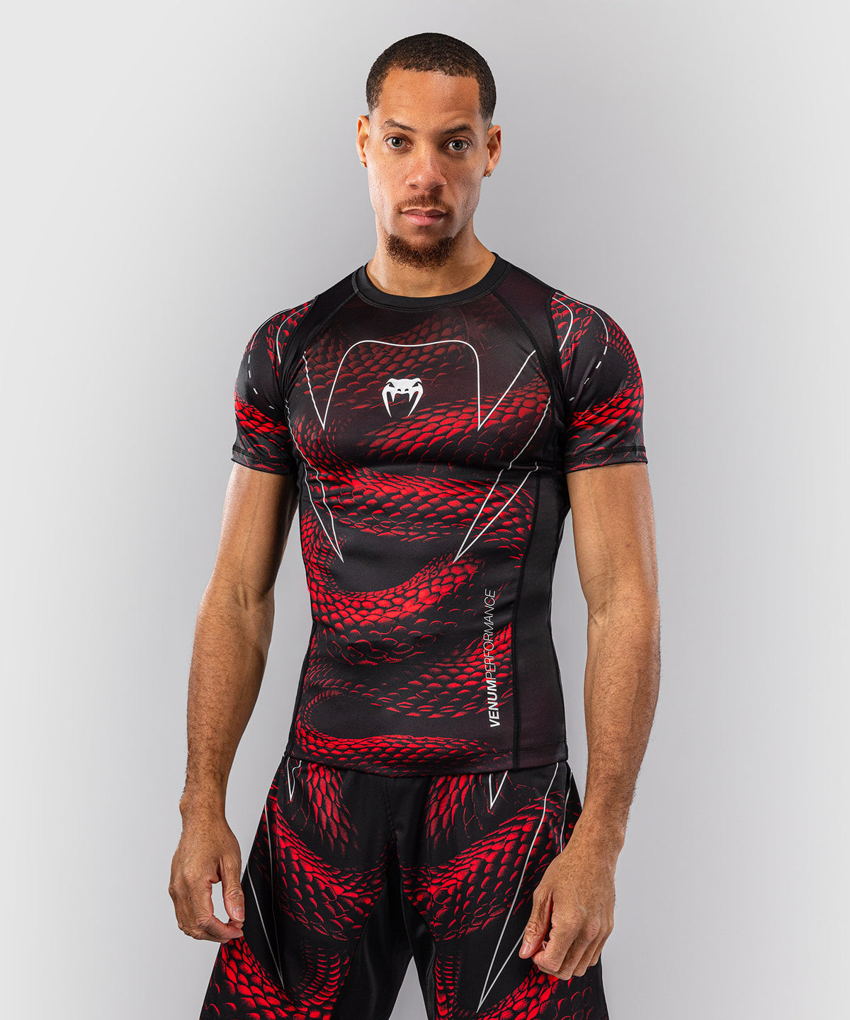 Venum Matupa Rashguard Manga Corta - Negro/Rojo/Gris Plateado