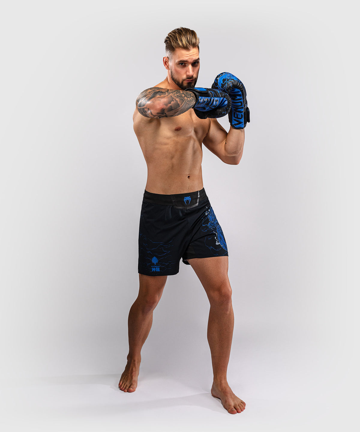Short de Combat Venum Thunder Dragon – Noir/Bleu Royal