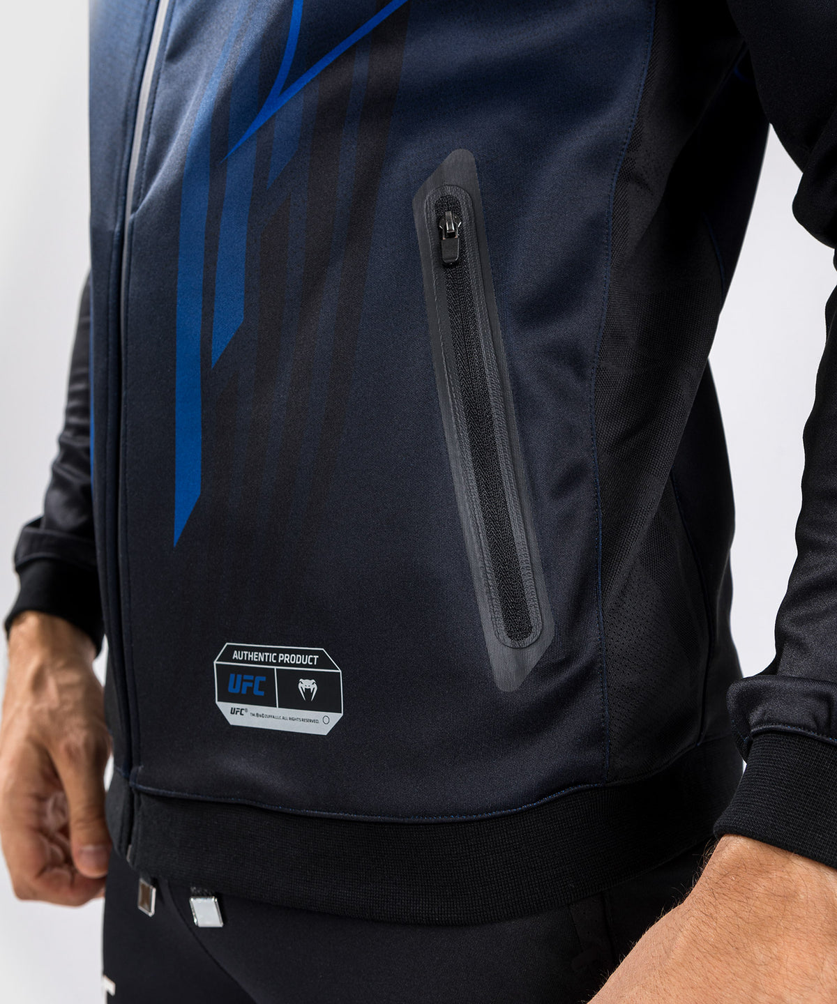 Felpa con cappuccio da uomo UFC Venum Authentic Fight Night 2.0 - Midnight Edition