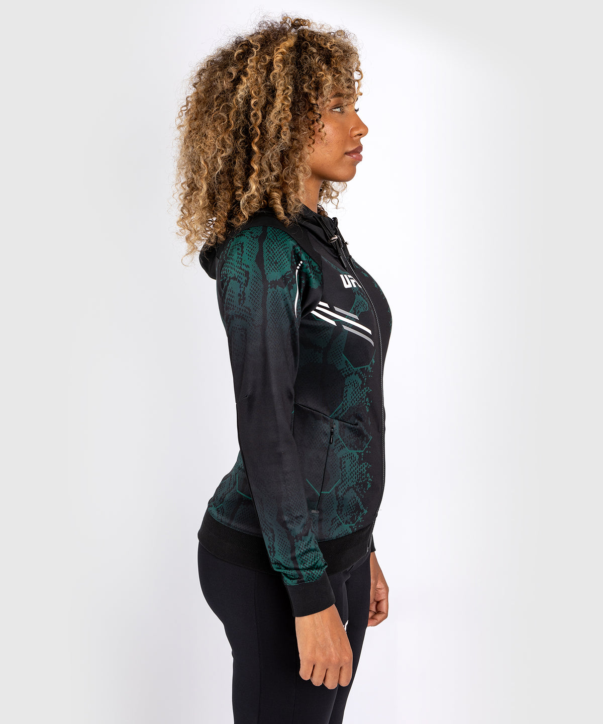 UFC Adrenaline by Venum Authentic Fight Night Walkout-Hoodie für Frauen - Emerald Edition - Grün/Schwarz 
