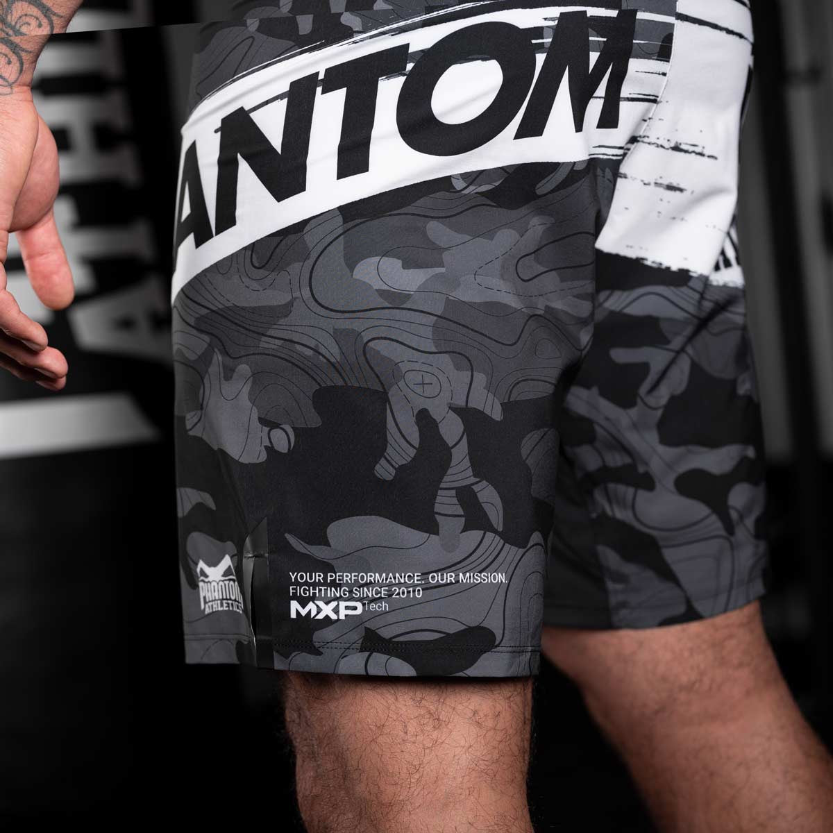 Phantom Athletics Flex Urban Fightshorts - Schwarz