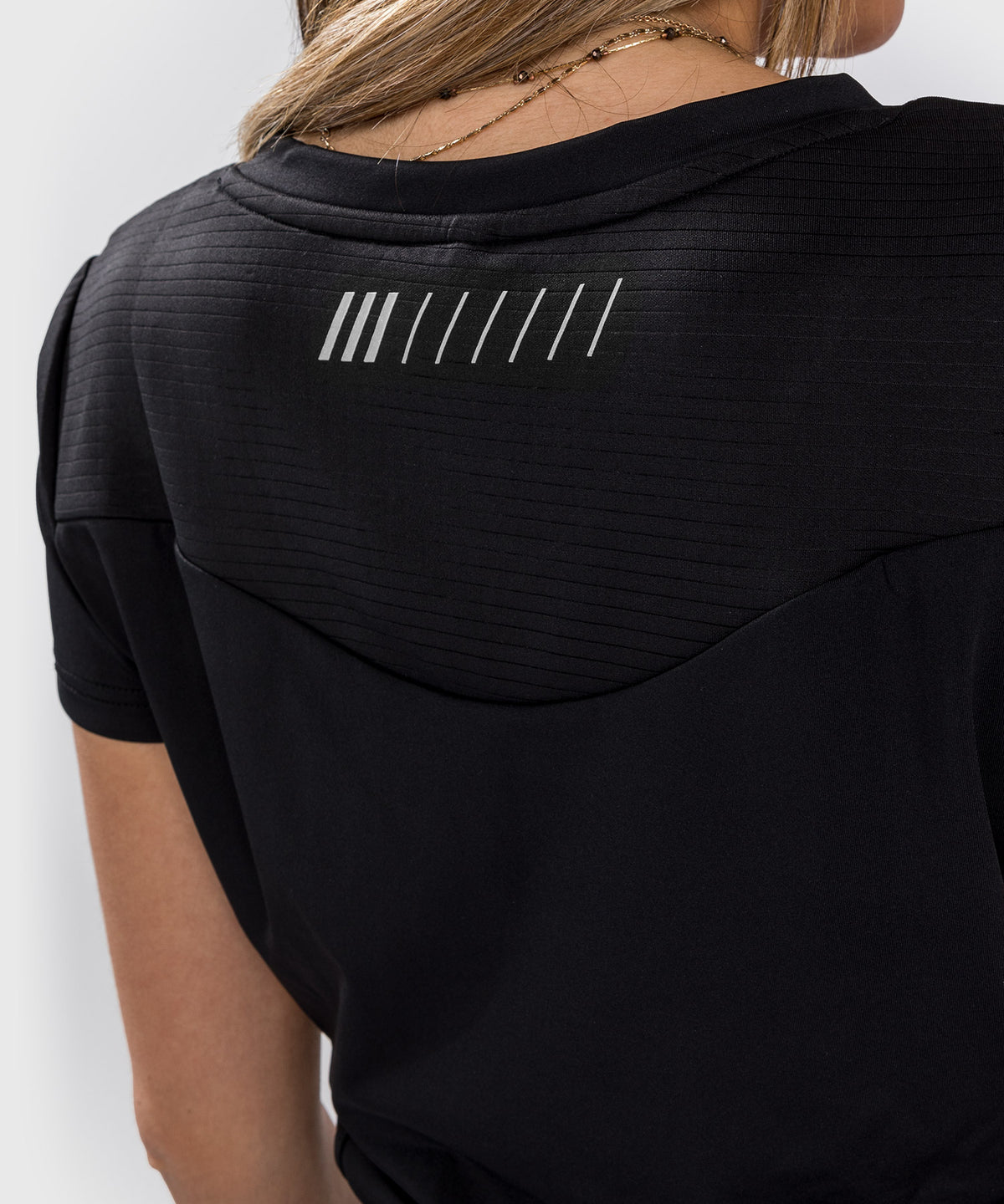Camiseta Venum Tempest 2.0 Dry Tech - Negro/Gris 